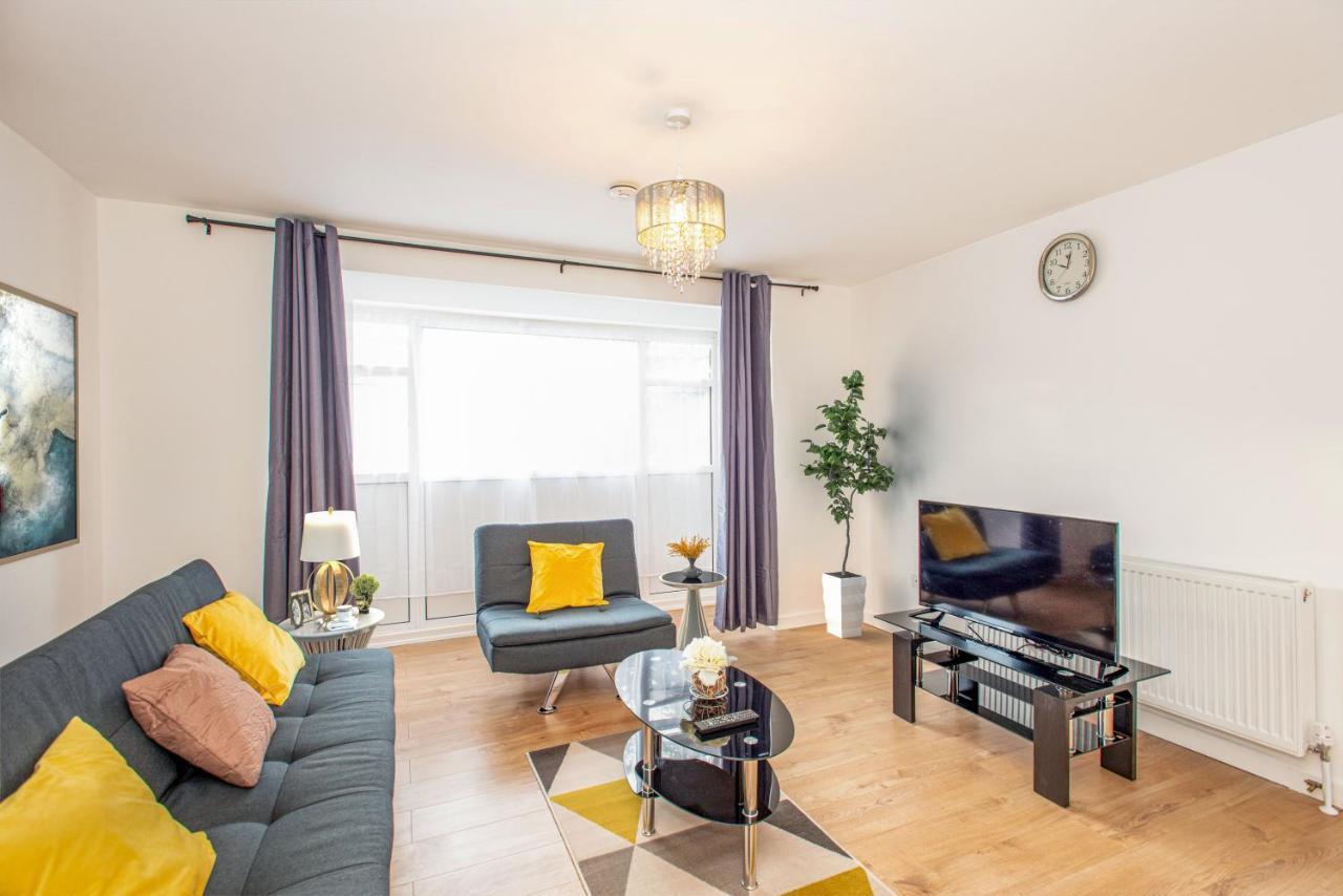 Casa vacanze Stunning Four Bedroom House Close To Excel, O2 & With Free Parking Londra