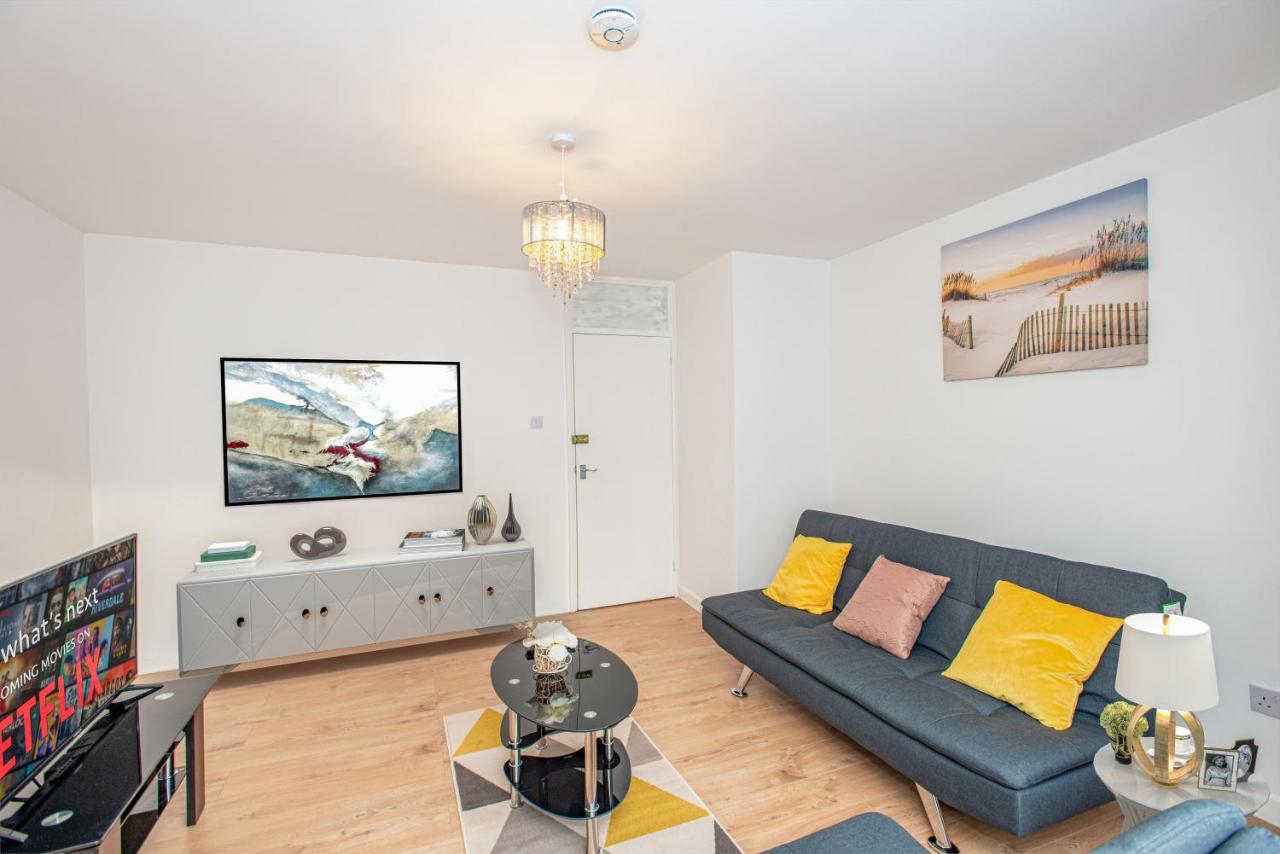 Casa vacanze Stunning Four Bedroom House Close To Excel, O2 & With Free Parking